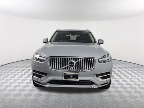 2024 Volvo XC90 Recharge Plug-In Hybrid T8 Ultimate Bright Theme 7-Seater