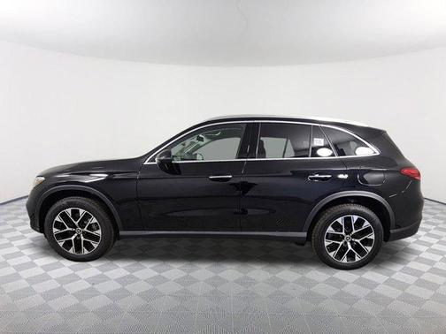 2025 Mercedes-Benz GLC 350e Base