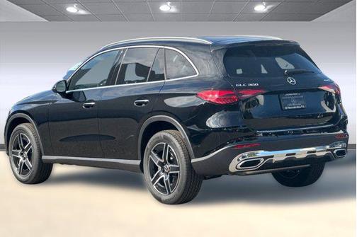 2026 Mercedes-Benz GLC 300 4MATIC