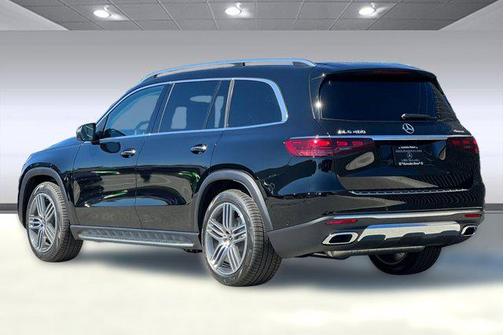 2026 Mercedes-Benz GLS 450 4MATIC