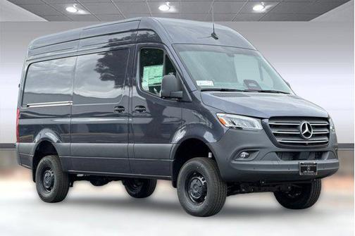 2025 Mercedes-Benz Sprinter 2500 Standard Roof