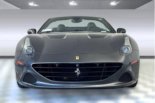 2015 Ferrari California T