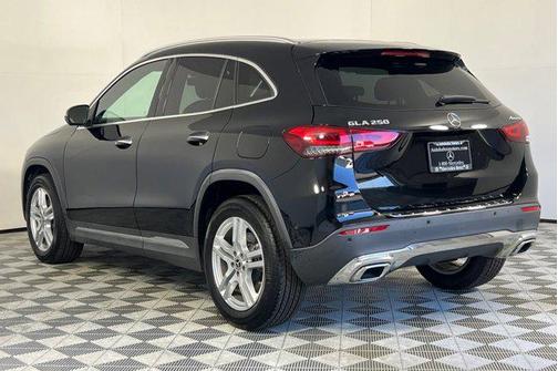 2021 Mercedes-Benz GLA 250 Base 4MATIC