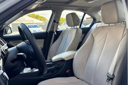 2015 BMW 328 328i