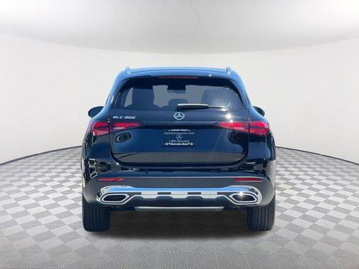 2025 Mercedes-Benz GLC 300 Base