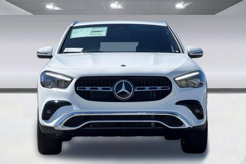 Polar White 2026 Mercedes-Benz GLA 250 4MATIC