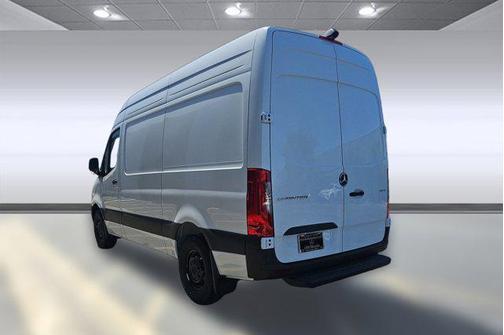 2025 Mercedes-Benz Sprinter 2500 Standard Roof