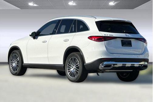 2026 Mercedes-Benz GLC 300 4MATIC