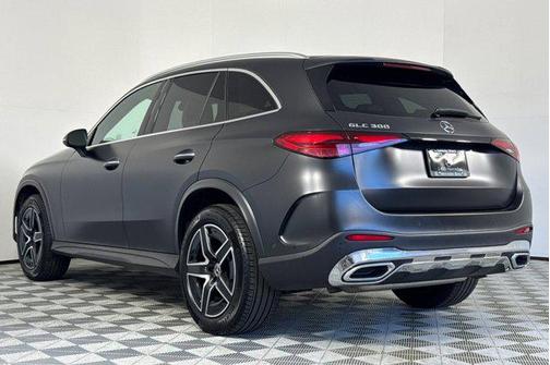 2025 Mercedes-Benz GLC 300 Base