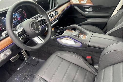 2026 Mercedes-Benz GLS 450 4MATIC