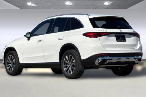 2026 Mercedes-Benz GLC 300 4MATIC