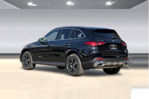 2026 Mercedes-Benz GLC 300 Base