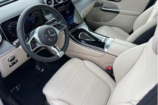 2026 Mercedes-Benz GLC 300 Base