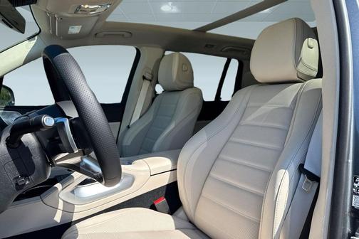 Selenite Grey Metallic 2026 Mercedes-Benz GLS 450 4MATIC