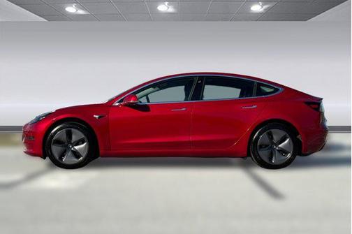 2020 Tesla Model 3 Standard Range