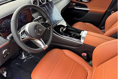 2026 Mercedes-Benz GLC 300 4MATIC