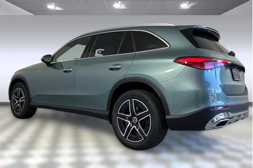 2026 Mercedes-Benz GLC 300 4MATIC