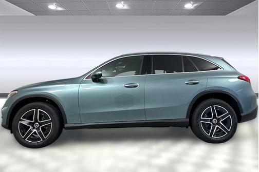 2026 Mercedes-Benz GLC 300 4MATIC