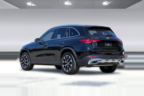 Black 2026 Mercedes-Benz GLC 350e Base