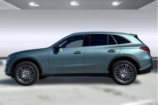 2026 Mercedes-Benz GLC 300 Base