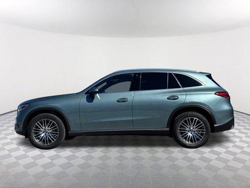 2026 Mercedes-Benz GLC 300 Base