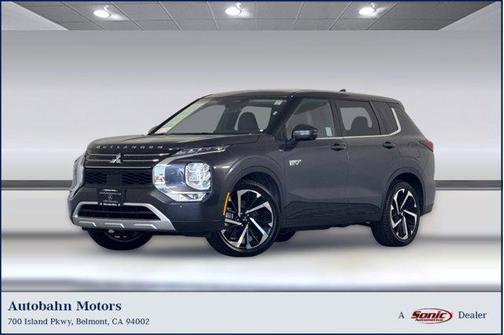 Gray 2024 Mitsubishi Outlander PHEV SE S-AWC