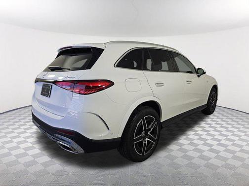 2025 Mercedes-Benz GLC 350e Base