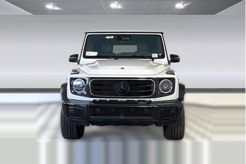 MANUFAKTUR Moonlight White Metallic 2025 Mercedes-Benz G-Class G 580e