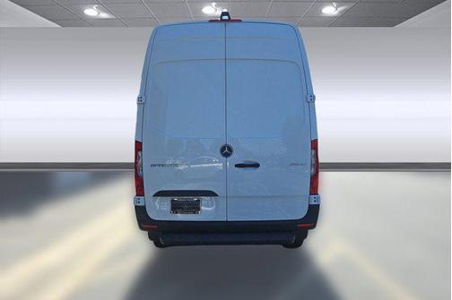 2025 Mercedes-Benz Sprinter 2500 Standard Roof