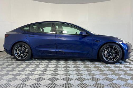 2021 Tesla Model 3 Long Range