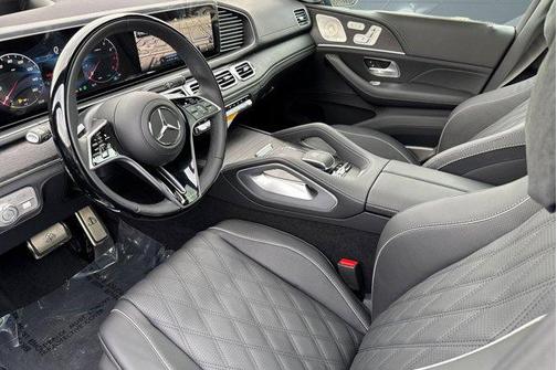 2026 Mercedes-Benz Maybach GLS 600 4MATIC