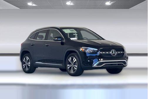Night Black 2025 Mercedes-Benz GLA 250 4MATIC