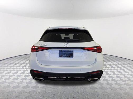2025 Mercedes-Benz GLC 300 Base