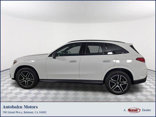 2025 Mercedes-Benz GLC 300 Base