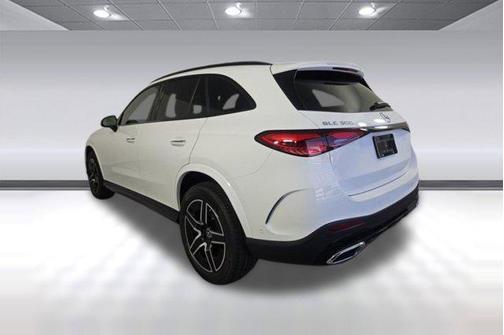 2025 Mercedes-Benz GLC 300 Base