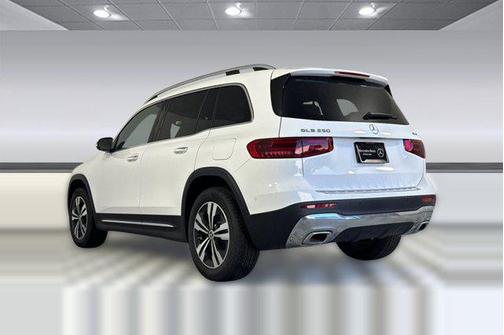 2025 Mercedes-Benz GLB 250 4MATIC