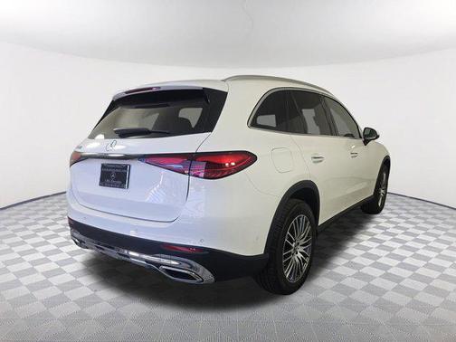 2025 Mercedes-Benz GLC 300 Base