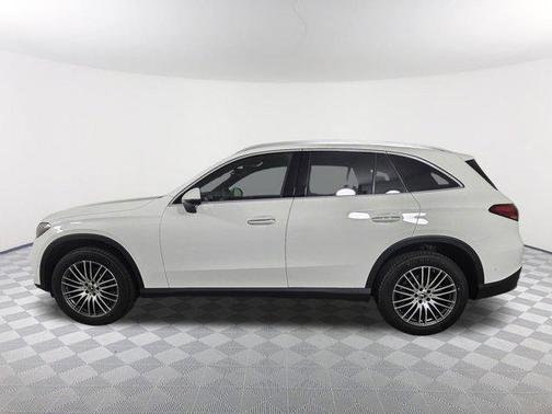 2025 Mercedes-Benz GLC 300 Base