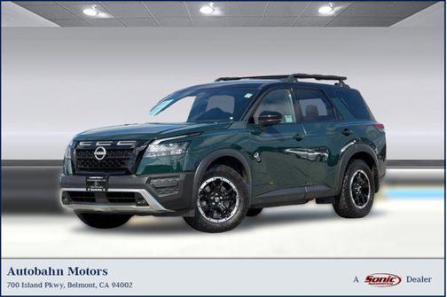 Obsidian Green Pearl/Super Black 2023 Nissan Pathfinder Rock Creek 4WD