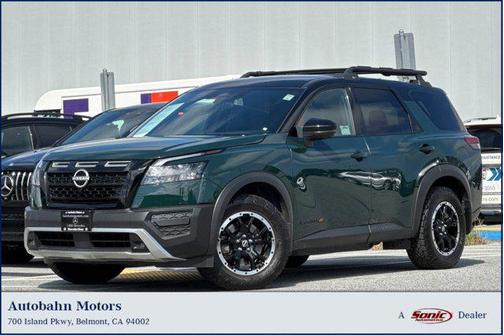 Obsidian Green Pearl/Super Black 2023 Nissan Pathfinder Rock Creek 4WD