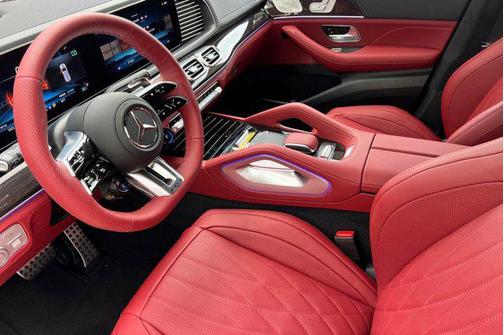 2025 Mercedes-Benz AMG GLS 63 Base