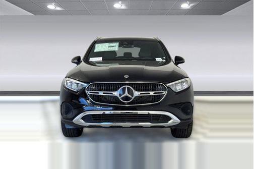 Black 2026 Mercedes-Benz GLC 300 4MATIC