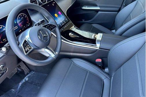 Black 2026 Mercedes-Benz GLC 300 4MATIC