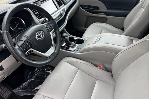 2014 Toyota Highlander XLE