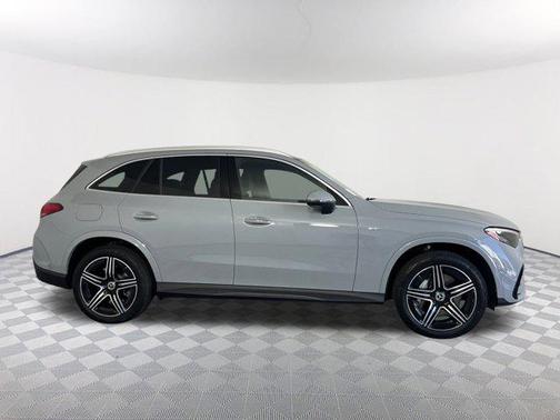 2025 Mercedes-Benz GLC 350e Base