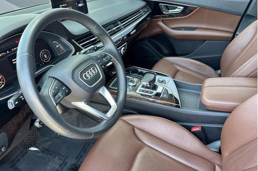 Blue 2019 Audi Q7 55 Premium Plus