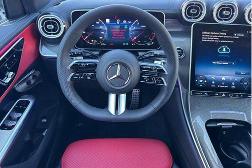 2025 Mercedes-Benz GLC 300 4MATIC