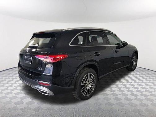 2025 Mercedes-Benz GLC 300 4MATIC