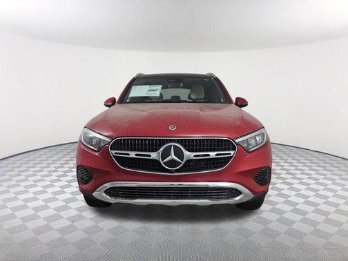 2025 Mercedes-Benz GLC 350e Base