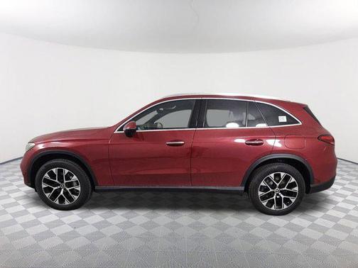 2025 Mercedes-Benz GLC 350e Base